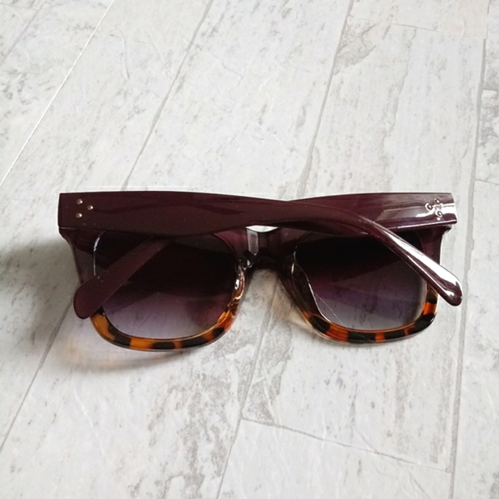 New Women's Oversized 2-Tone Animal Print Cat Eye Sunglasses - Picture 3 of 8
